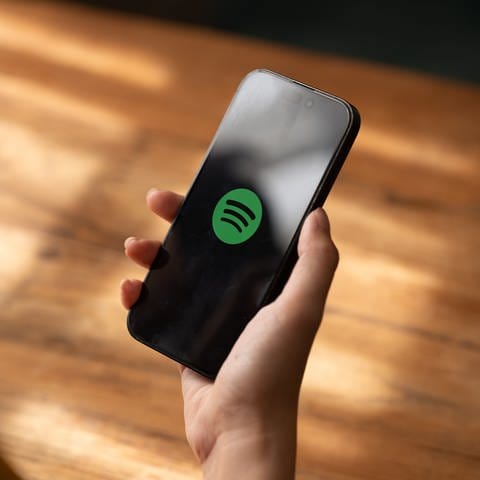 Spotify hat offenbar damit begonnen, Songtexte hinter einer Paywall zu verstecken.